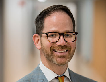 Jed Lippard, the school’s new chief learning officer, began work on August 1. “It is no understatement to say that recruiting Jed to our team is a real coup,” Head of School Jen Price wrote in a letter introducing him to faculty on June 19.