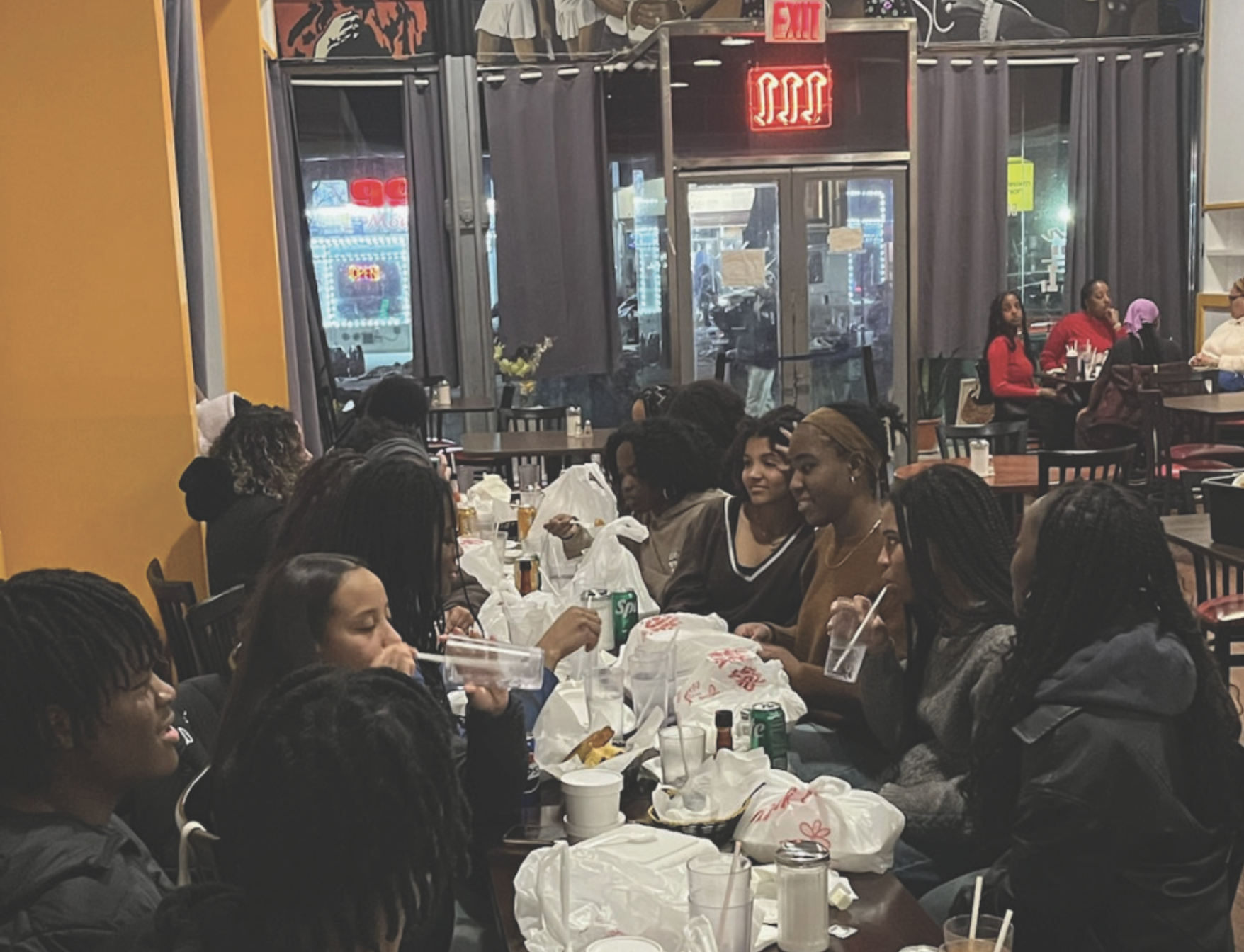 BSU members share a meal at Amy Ruth’s in Harlem after touring the city. (Photo Courtesy of Princess Adeoye)